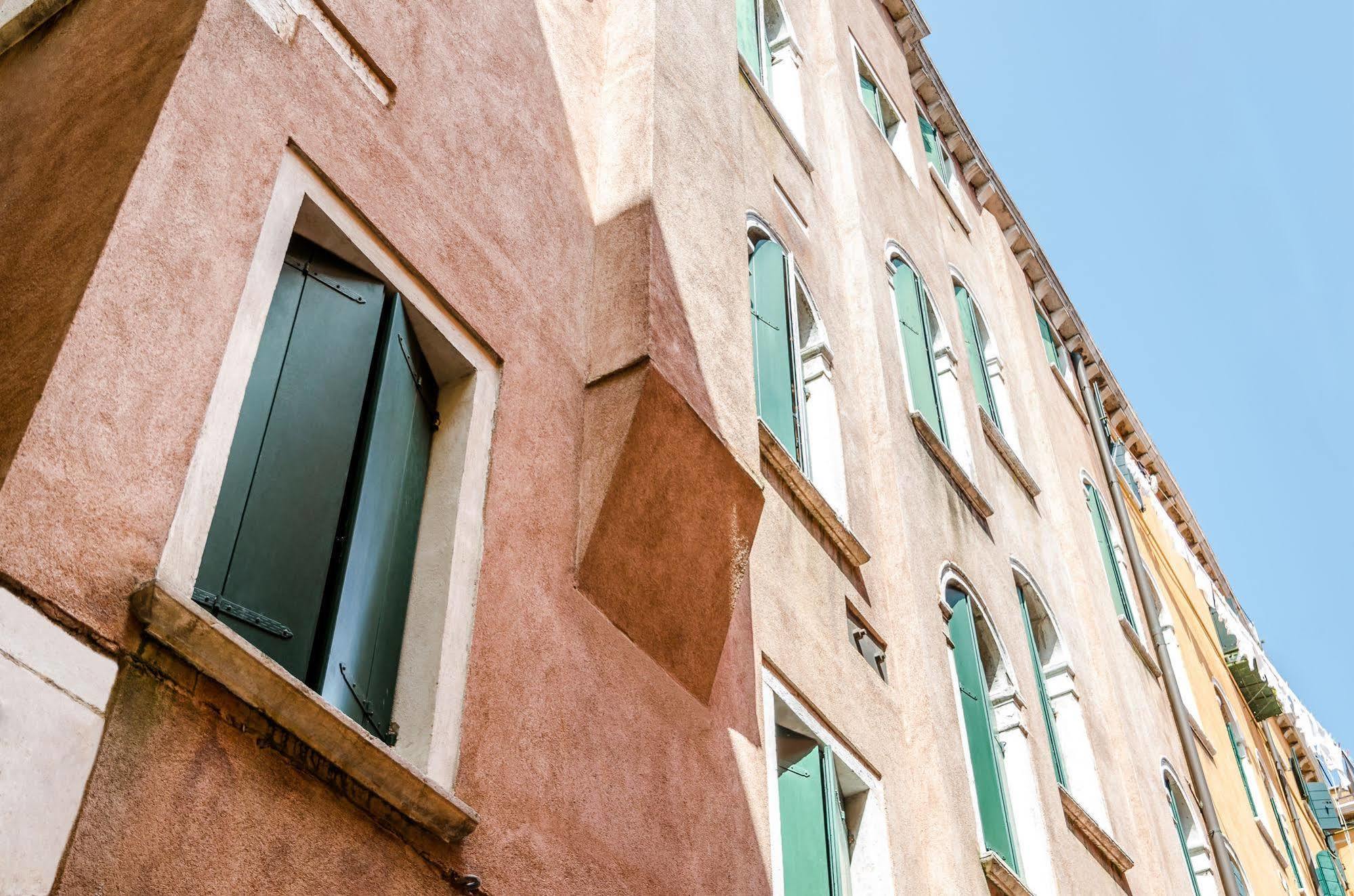 Venice Apartments Exterior photo